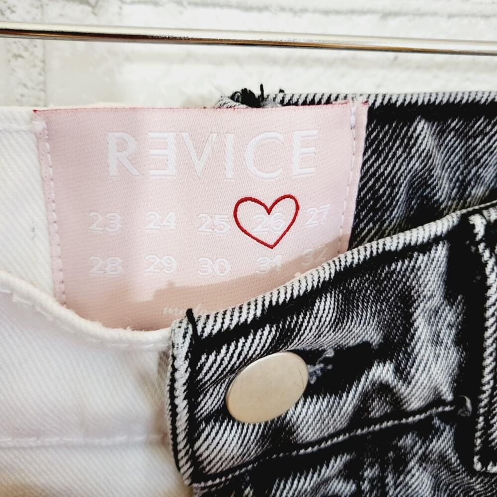 Revice Two-Tone Straight Leg Jeans Size 26 - Picture 8 of 12